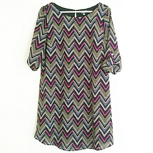 Lily Rose Dresses & Skirts - Chevron Multi Color Print Dress